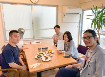 シンクメディアジャーナル：第29回 シンクメディアランチタイム at 神田たまごけん 神保町店＋STYLE’S CAKES & CO.＋Cafe vege Bi